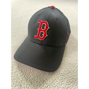New Era Mens OSFM 9FORTY Boston Red Sox Hat Black Perforated MLB Baseball Cap
